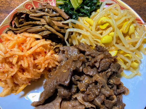 焼肉のタレで炒めるだけ！簡単ビビンバ